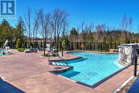 12 Beausoleil Lane Blue Mountains ON L9Y 2X5