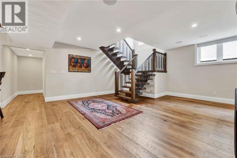 44 Pioneer Ridge Drive Kitchener ON N2P 0G6