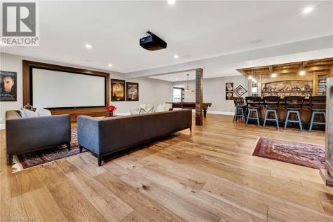 44 Pioneer Ridge Drive Kitchener ON N2P 0G6