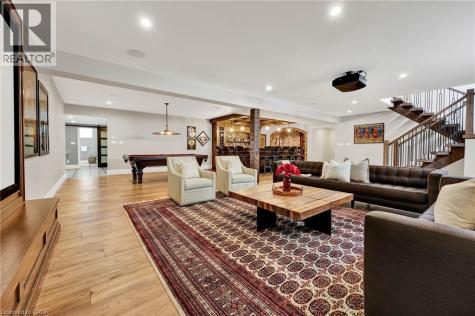 44 Pioneer Ridge Drive Kitchener ON N2P 0G6