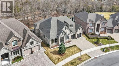 44 Pioneer Ridge Drive Kitchener ON N2P 0G6