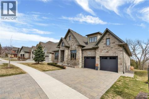 44 Pioneer Ridge Drive Kitchener ON N2P 0G6