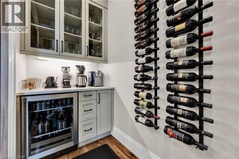 44 Pioneer Ridge Drive Kitchener ON N2P 0G6