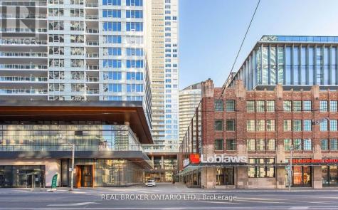 17 Bathurst Street Toronto (waterfront Communities) ON M5V 0N1