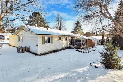 26 Tecumseth Pines Drive New Tecumseth ON L0G 1W0