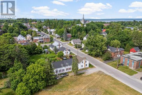 202 Bell Street Arnprior ON K7S 2R4
