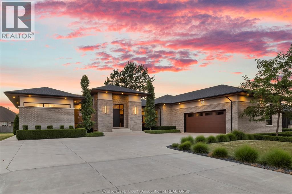 11 Destiny Drive Leamington ON N8H 0E1