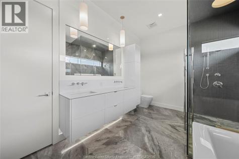 11 Destiny Drive Leamington ON N8H 0E1