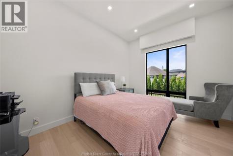 11 Destiny Drive Leamington ON N8H 0E1