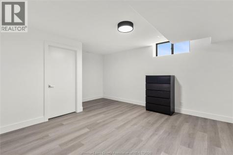 11 Destiny Drive Leamington ON N8H 0E1
