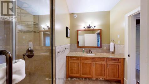 532 10th Concession Road Rideau Lakes ON K0G 1X0