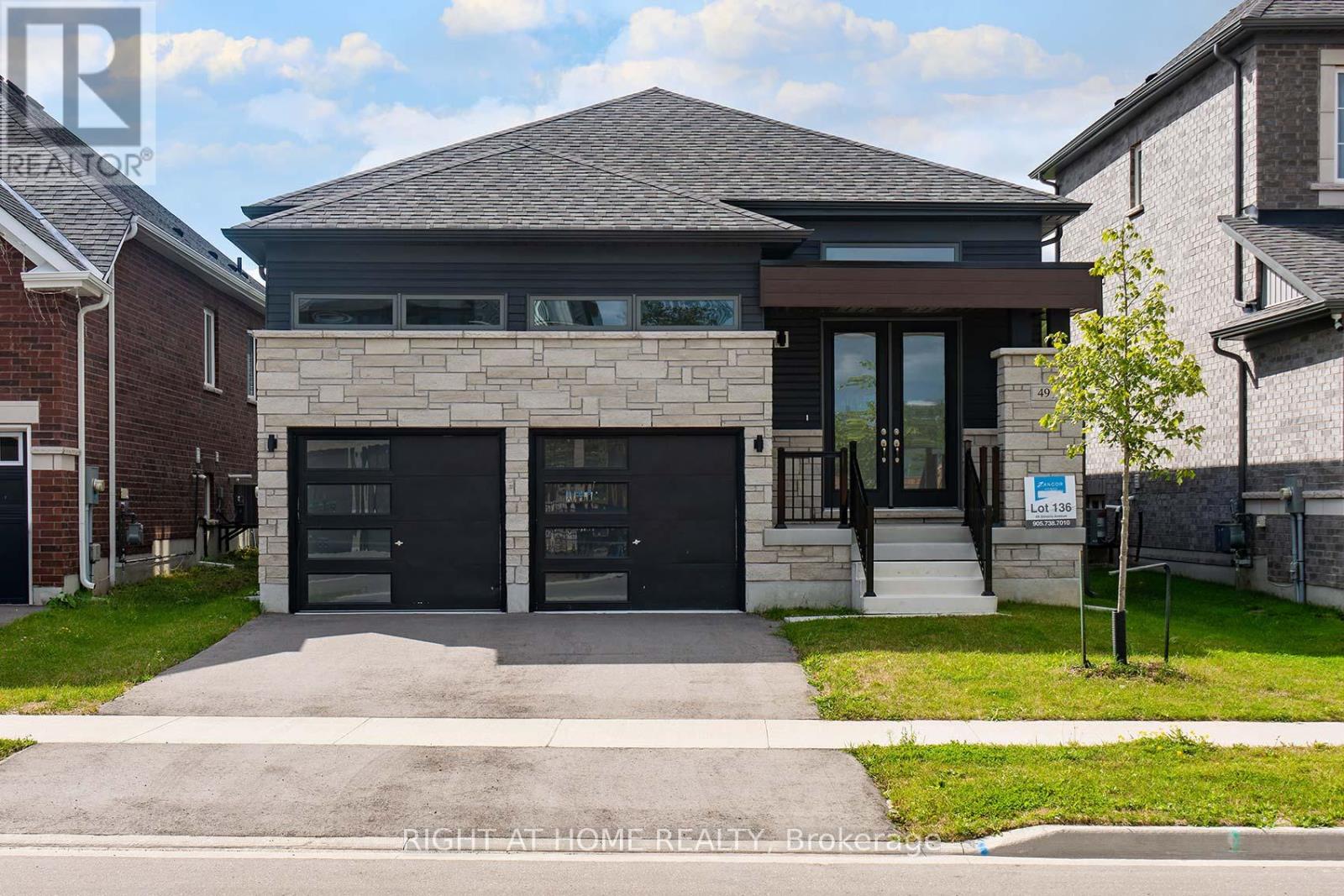 49 Simona Avenue Wasaga Beach ON L9Z 0L3