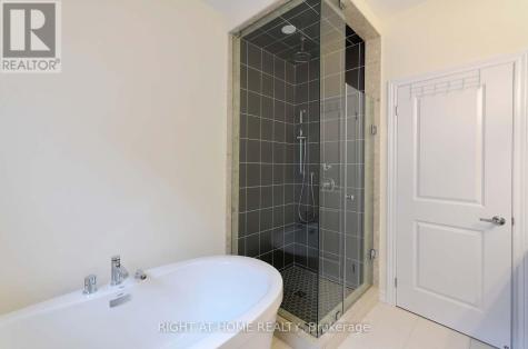 49 Simona Avenue Wasaga Beach ON L9Z 0L3