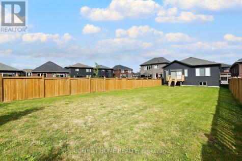 49 Simona Avenue Wasaga Beach ON L9Z 0L3