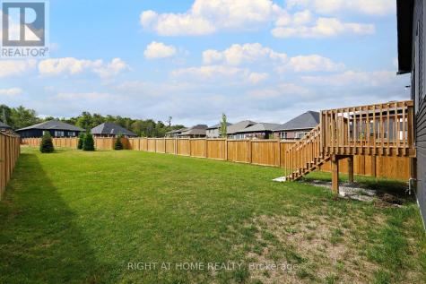 49 Simona Avenue Wasaga Beach ON L9Z 0L3