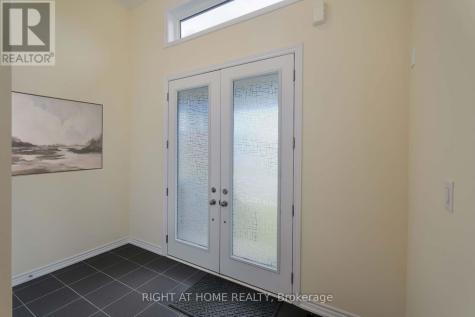 49 Simona Avenue Wasaga Beach ON L9Z 0L3