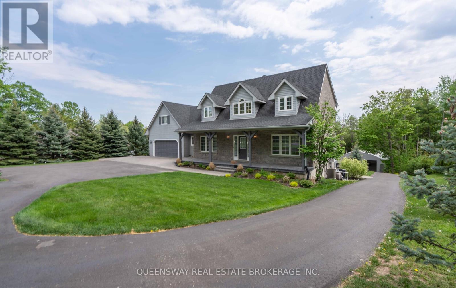 1841 Forest Valley Drive Innisfil ON L9S 4A4