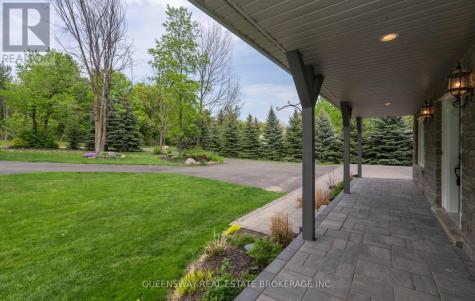 1841 Forest Valley Drive Innisfil ON L9S 4A4