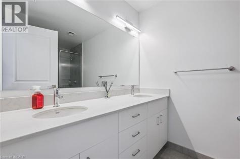 15 Glebe Street Cambridge ON N1S 0C3