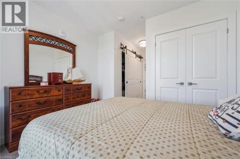 15 Glebe Street Cambridge ON N1S 0C3