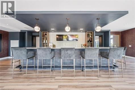 15 Glebe Street Cambridge ON N1S 0C3