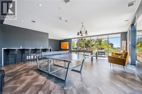15 Glebe Street Cambridge ON N1S 0C3
