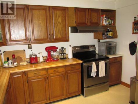 53 Valley Crescent Elliot Lake ON P5A 2G9