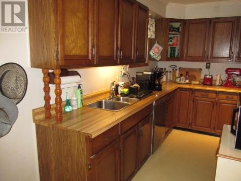 53 Valley Crescent Elliot Lake ON P5A 2G9