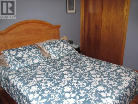 53 Valley Crescent Elliot Lake ON P5A 2G9