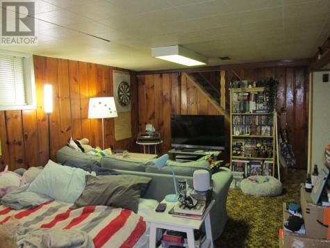 53 Valley Crescent Elliot Lake ON P5A 2G9
