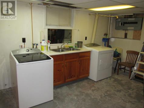 53 Valley Crescent Elliot Lake ON P5A 2G9
