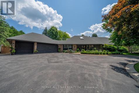 3 Marilyn Avenue Whitchurch-stouffville ON L4A 2C8