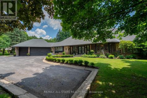 3 Marilyn Avenue Whitchurch-stouffville ON L4A 2C8