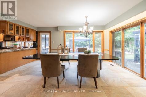 3 Marilyn Avenue Whitchurch-stouffville ON L4A 2C8