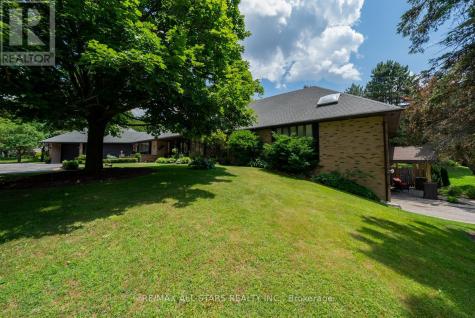 3 Marilyn Avenue Whitchurch-stouffville ON L4A 2C8