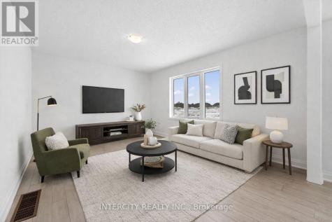 32 Legacy Circle Wasaga Beach ON L9Z 0M5