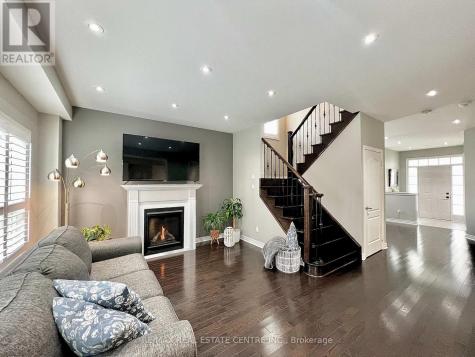 36 Paula Court Orangeville ON L9W 5V1