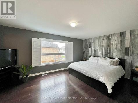 36 Paula Court Orangeville ON L9W 5V1