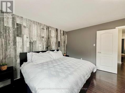 36 Paula Court Orangeville ON L9W 5V1