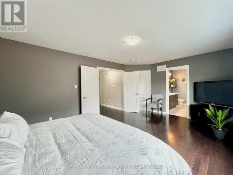 36 Paula Court Orangeville ON L9W 5V1