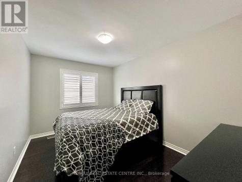 36 Paula Court Orangeville ON L9W 5V1