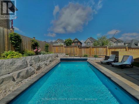 36 Paula Court Orangeville ON L9W 5V1