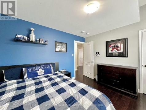 36 Paula Court Orangeville ON L9W 5V1