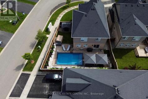 36 Paula Court Orangeville ON L9W 5V1