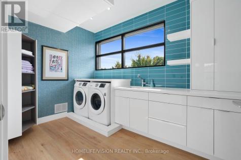 43 Ogden Crescent Whitchurch-stouffville ON L4A 1P1