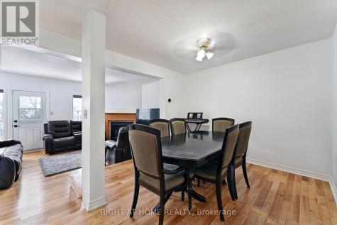 22 Almond Lane Ottawa ON K2L 3T3