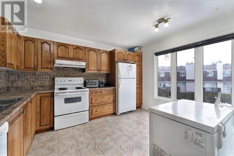 22 Almond Lane Ottawa ON K2L 3T3