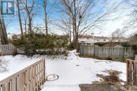 22 Almond Lane Ottawa ON K2L 3T3