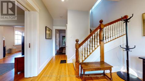 143 Fourth Street West Collingwood ON L9Y 1R6