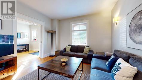 143 Fourth Street West Collingwood ON L9Y 1R6